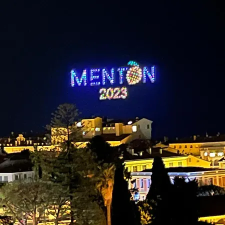 Avec Vue Panoramique - Du Louvre